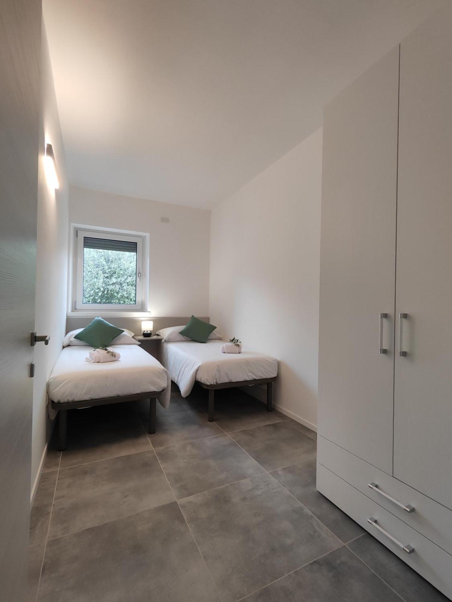 Oasi Degli Ulivi Lägenhet Riva del Garda Exteriör bild