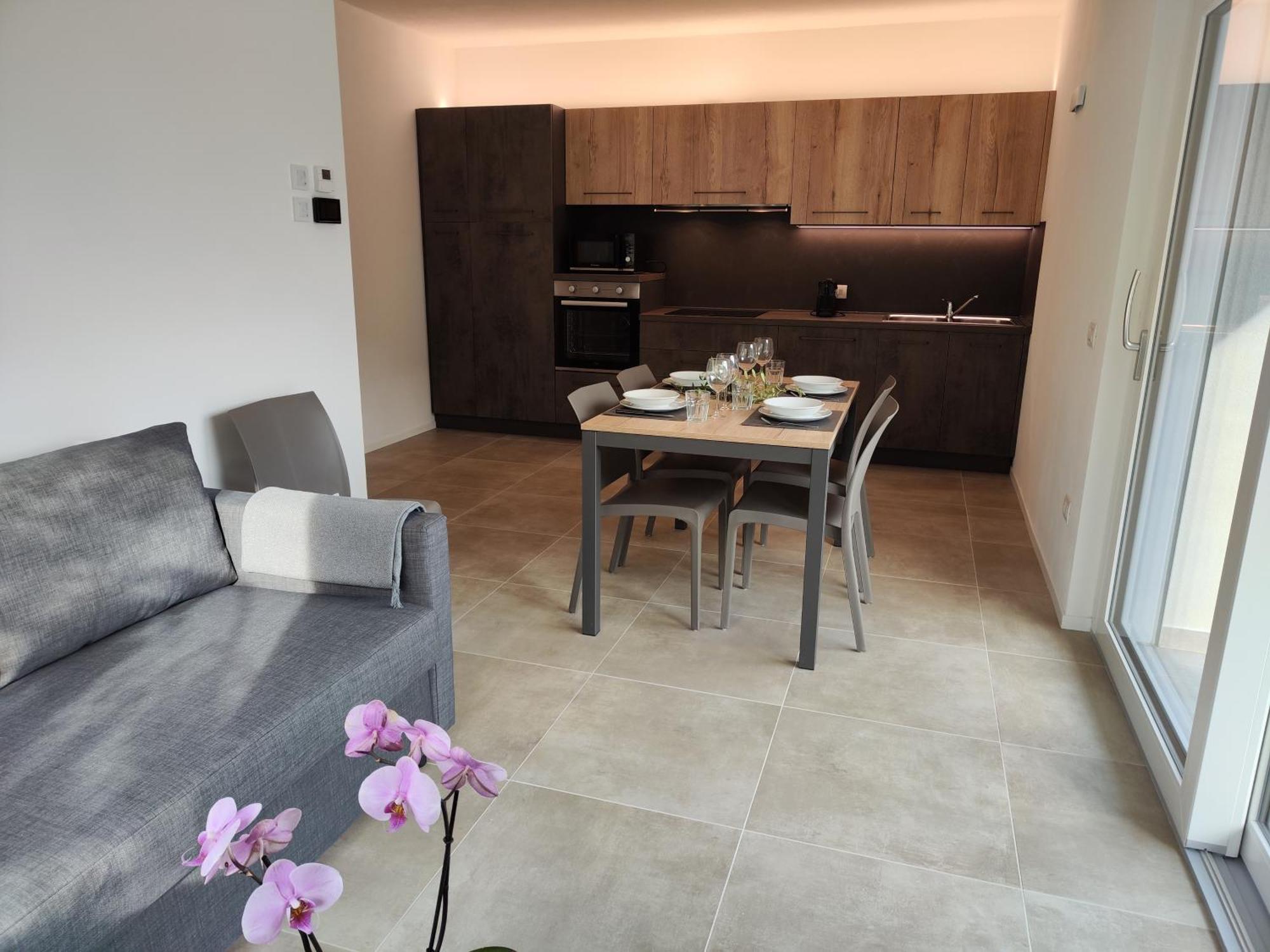 Oasi Degli Ulivi Lägenhet Riva del Garda Exteriör bild