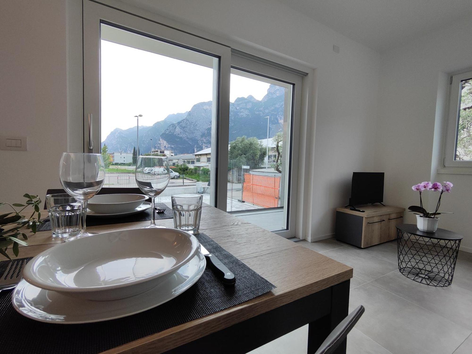 Oasi Degli Ulivi Lägenhet Riva del Garda Exteriör bild