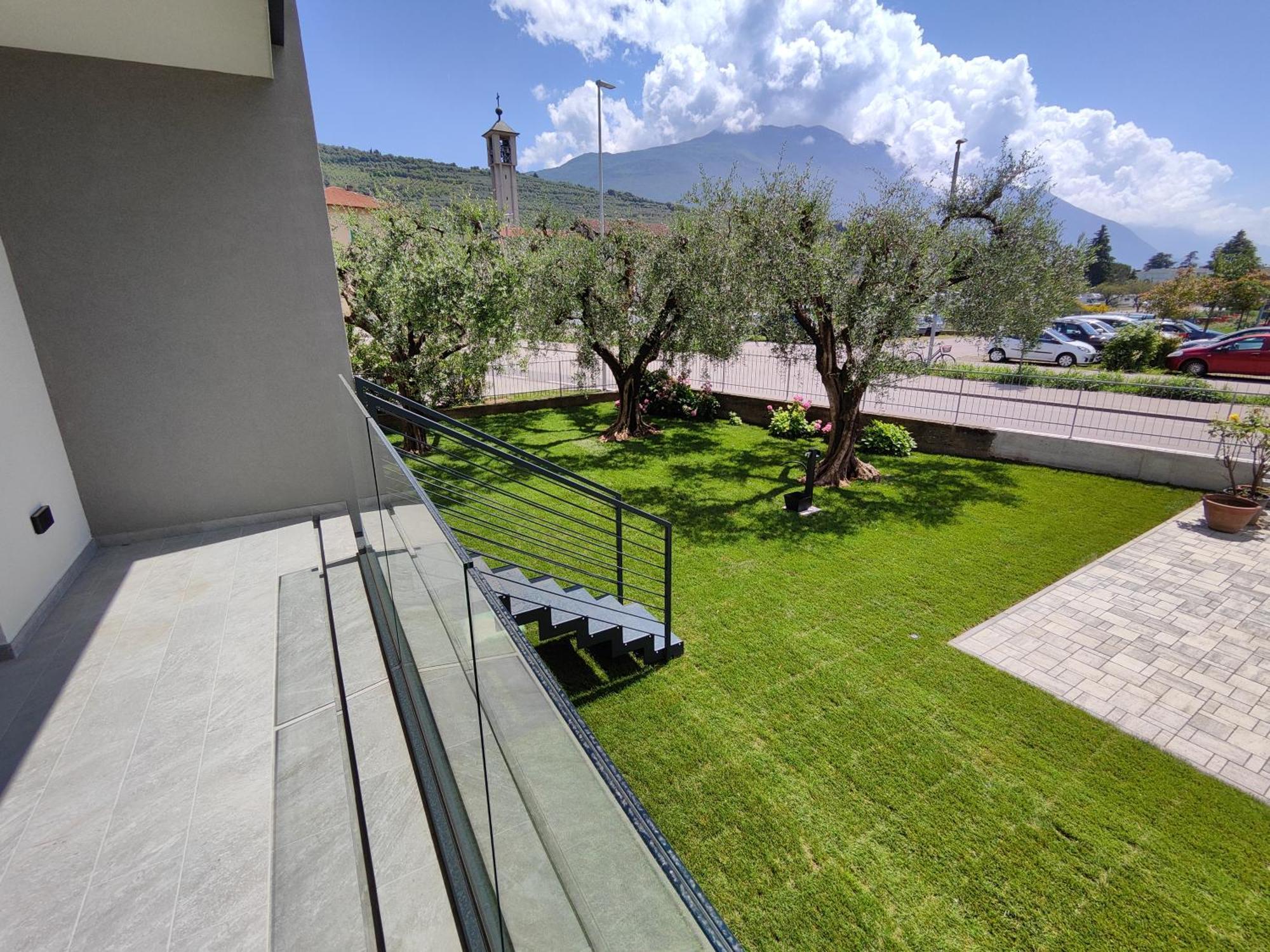 Oasi Degli Ulivi Lägenhet Riva del Garda Exteriör bild